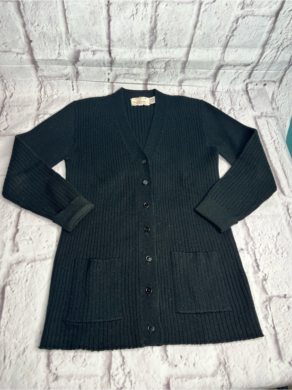 Vintage Donnkenny 1970’s black knit cardigan size large